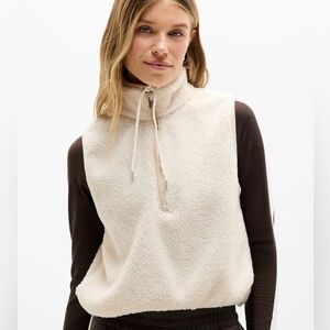 Athleta Cream Fleece Vest